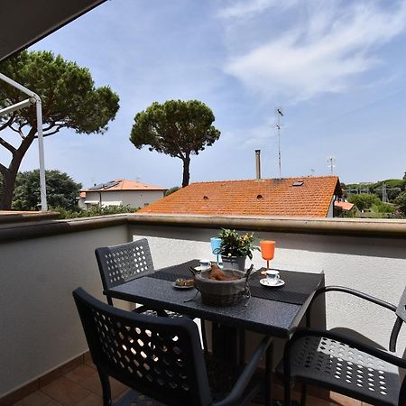 Residence Il Cardellino San Vincenzo Luaran gambar