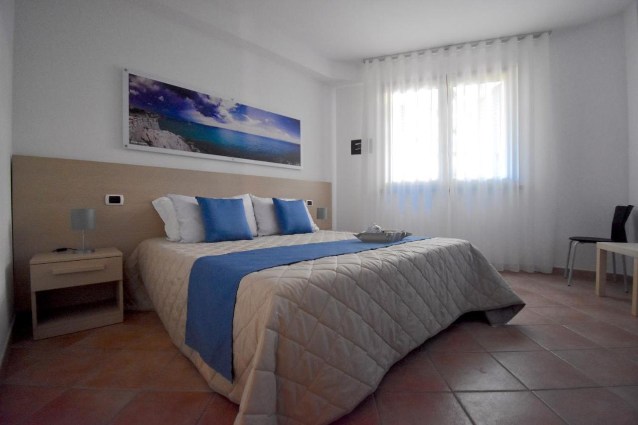 Residence Il Cardellino San Vincenzo Luaran gambar