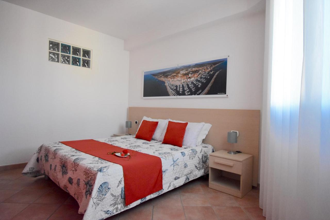 Residence Il Cardellino San Vincenzo Luaran gambar