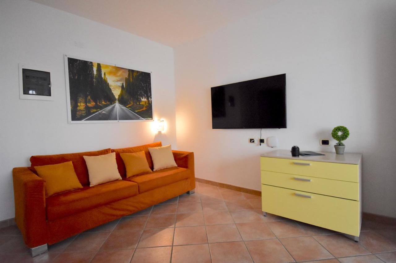 Residence Il Cardellino San Vincenzo Luaran gambar